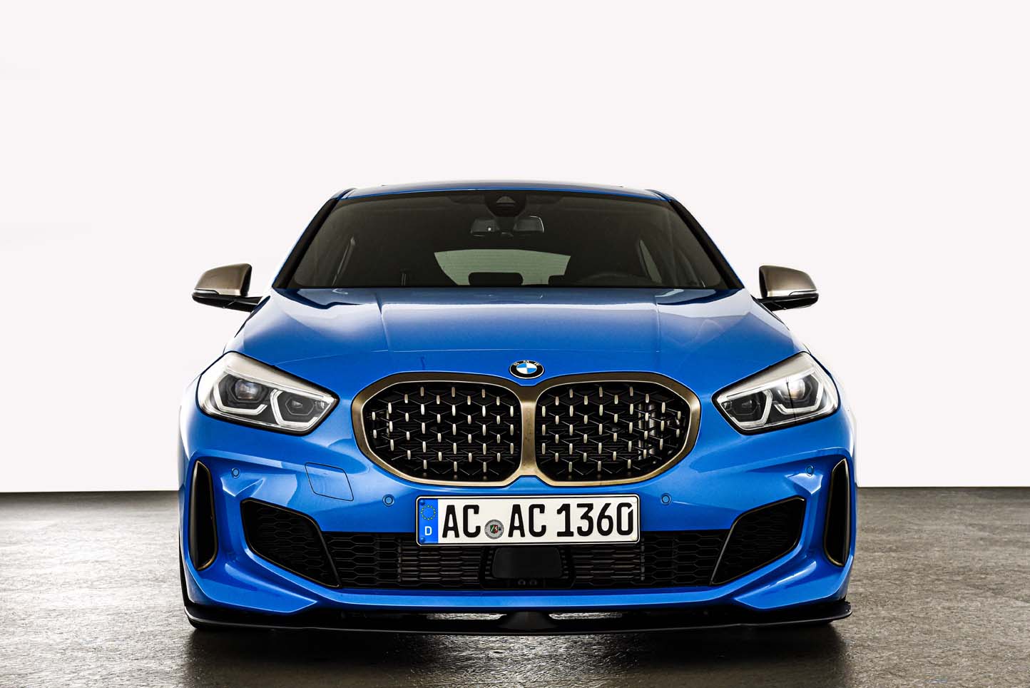 Front splitter F40 M- aerodynamisk pakke