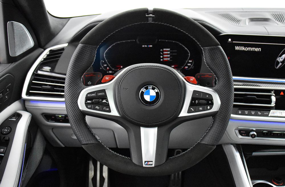 AC Schnitzer steering wheel